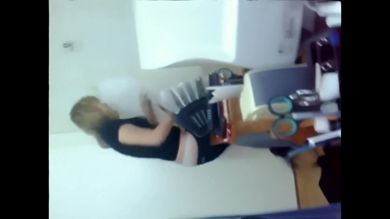 Imagem Professora do Cazaquistão e o seu colega (pornografia a sério)